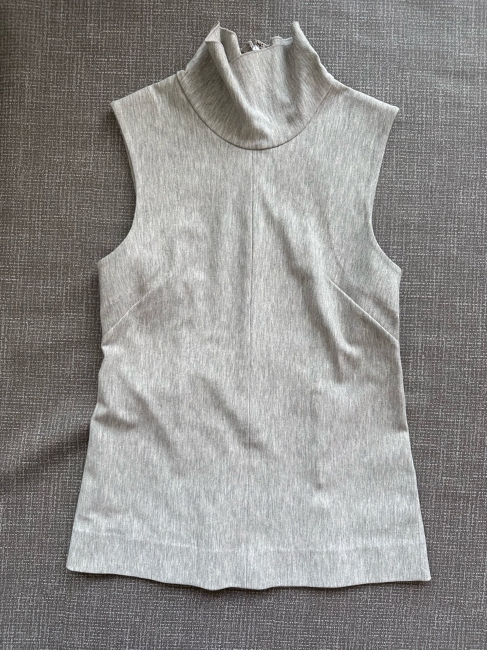COS Women’s Sleeveless Turtleneck Top Size 2 Light Gray Stretch Minimalist